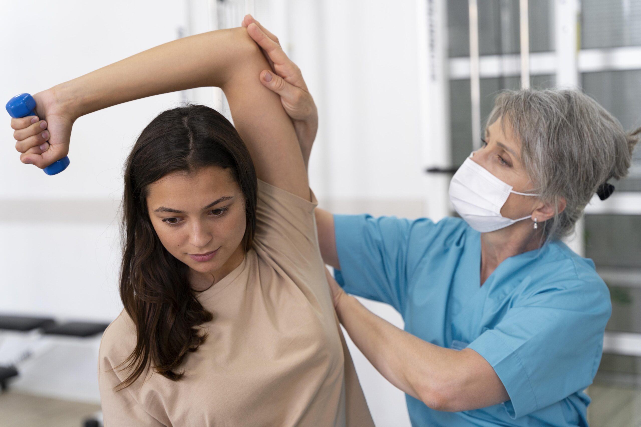 what to wear to a chiropractic